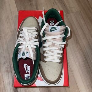 Nike Green and Beige Men's Shoes